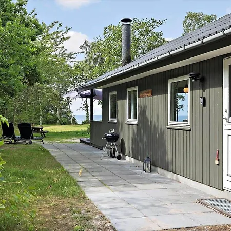 4705-aakirkeby-sondre-landevej-60 *