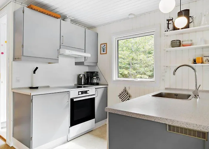 4705-aakirkeby-sondre-landevej-60 Åkirkeby